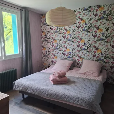 Chez Mikki