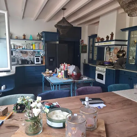 Chez Mikki דירה
